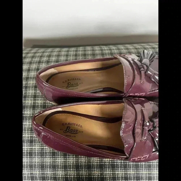 NWOT Burgundy Patent Leather Loafer - Picture 2 of 3